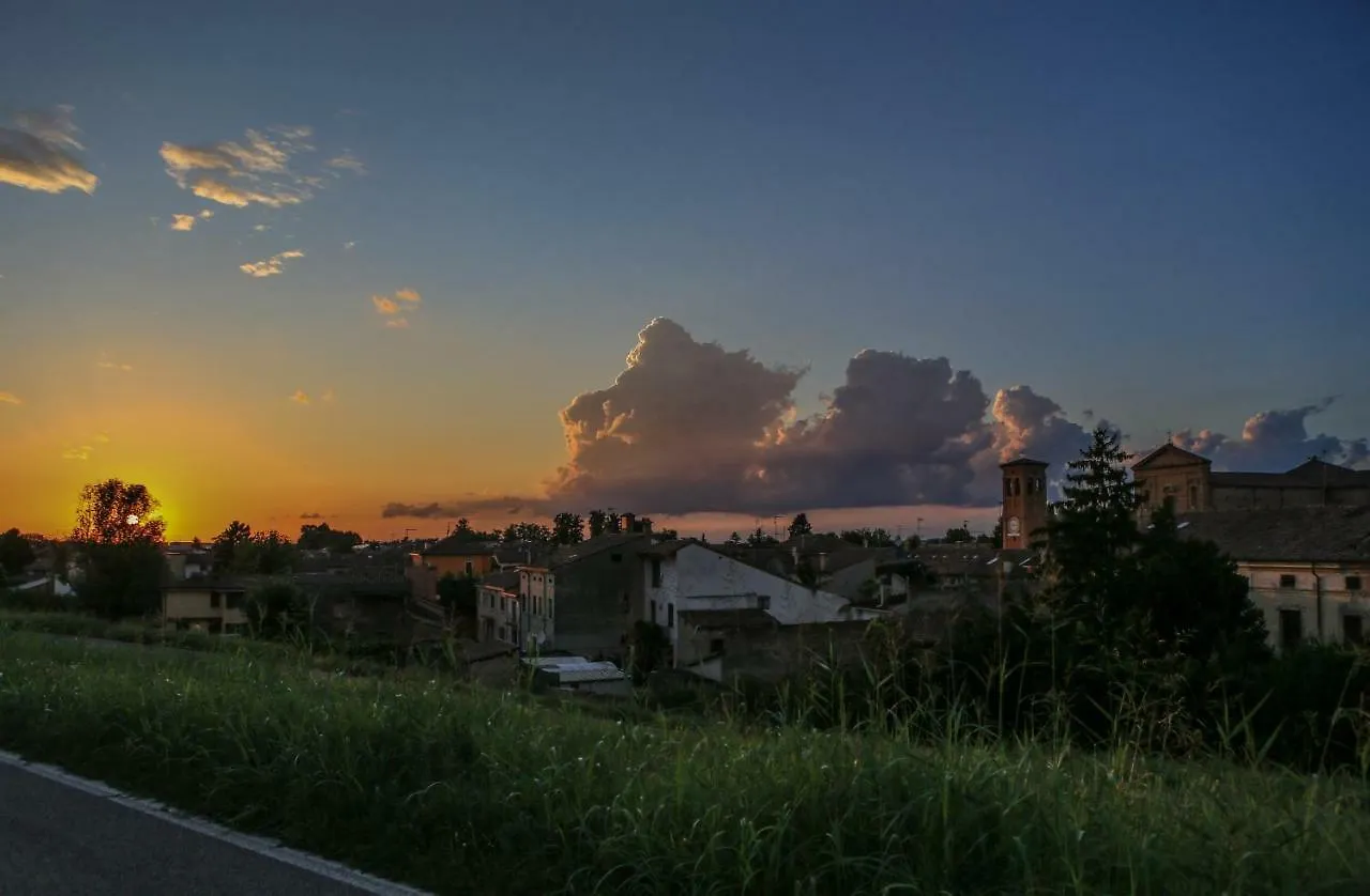 B&B Le Tortore Melara Bed & Breakfast